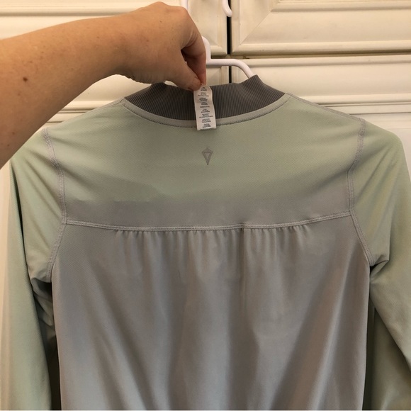 Ivivva by Lululemon reversible jacket - Picture 6 of 13